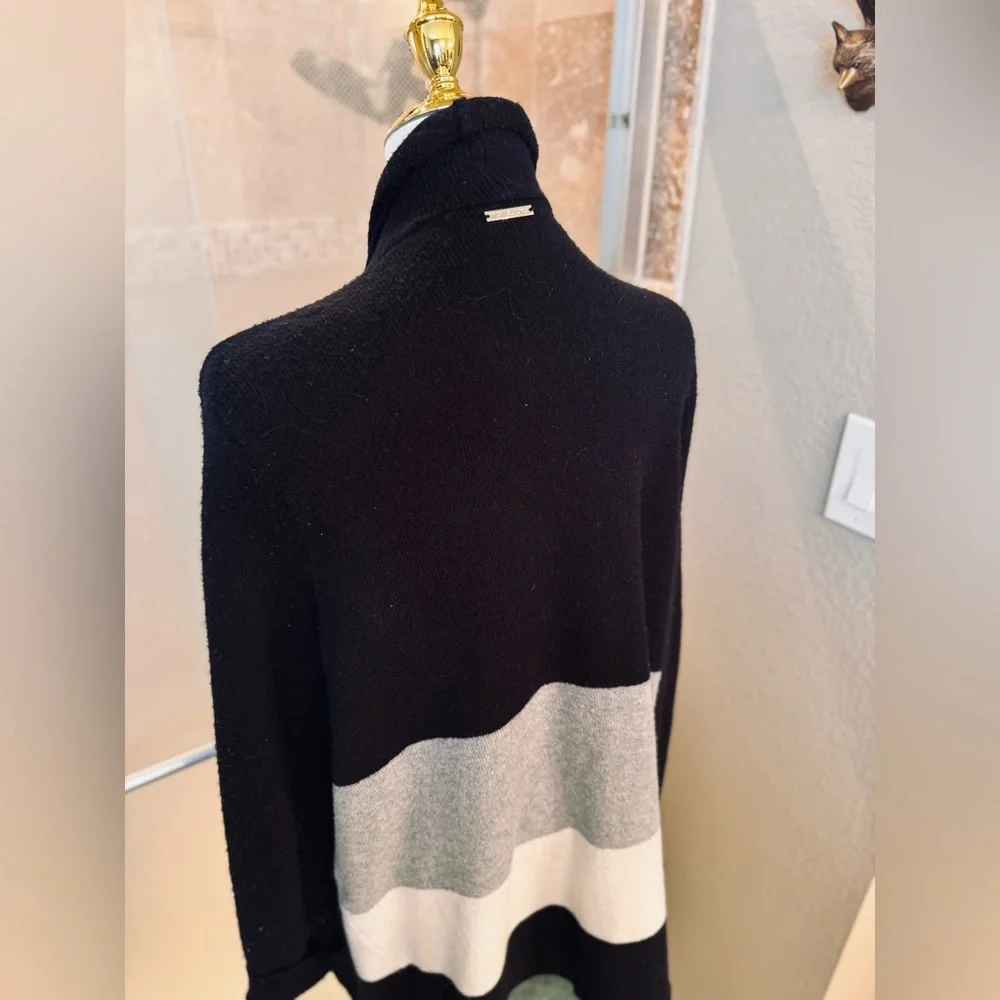 MICHAEL KORS Black & Gray Asymmetrical Cardigan Sweater